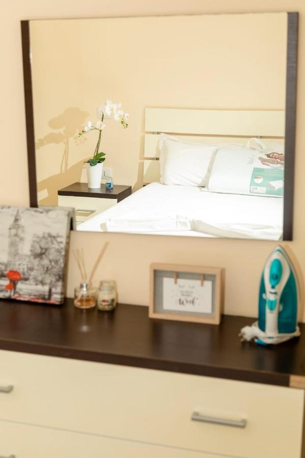 Bay Inn Apartment Sea Front Vlorë 外观 照片