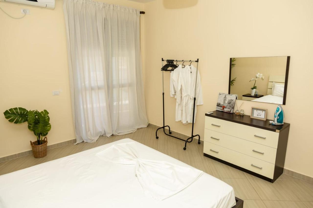 Bay Inn Apartment Sea Front Vlorë 外观 照片